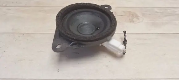 Mazda CX-7 Parcel shelf speaker