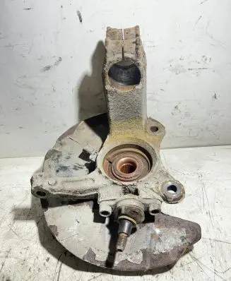 Volkswagen Transporter - Caravelle T5 Front wheel hub spindle knuckle 7H0257E