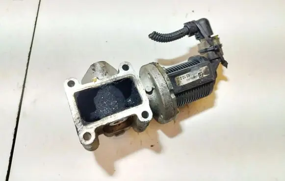 Opel Zafira B EGR valve 55215031 50024005