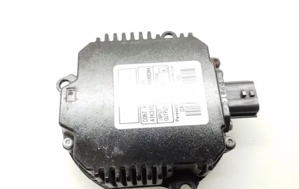 Nissan Leaf I (ZE0) Headlight ballast module Xenon A1K3100001