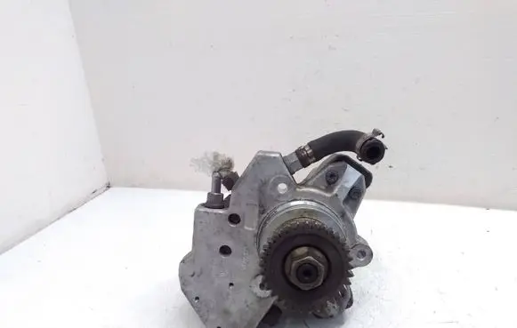 Mercedes-Benz S W221 Fuel injection high pressure pump A6420701201 0445010244 A6420104143