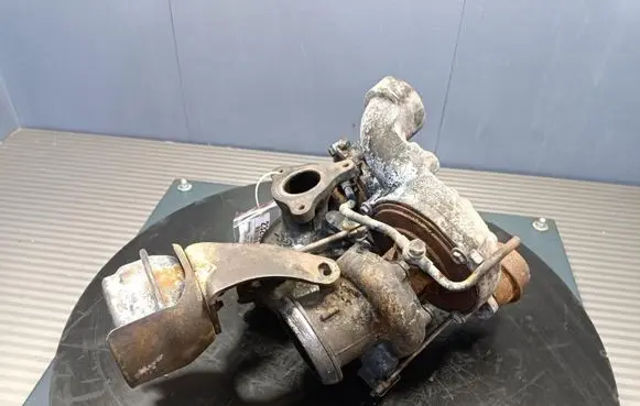 Mercedes-Benz Vito Viano W638 Turbo 53241015173