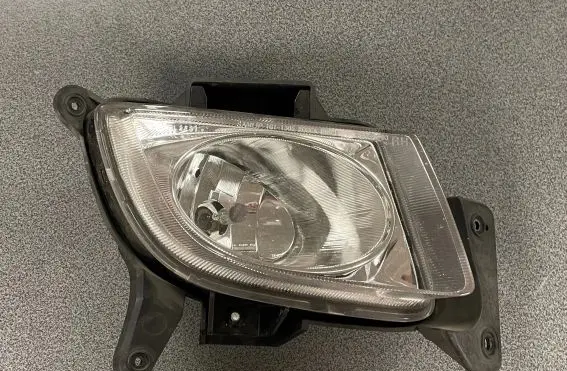 Hyundai i30 Front fog light 92202-2L000