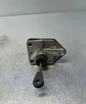 Hyundai Santa Fe Clutch master cylinder 416052W900