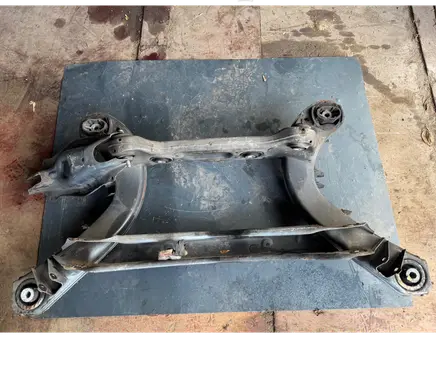 Mercedes-Benz E W213 Rear subframe 2133504307 2134307 0279858