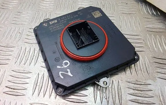 BMW 2 F22 F23 LED ballast control module 8494842