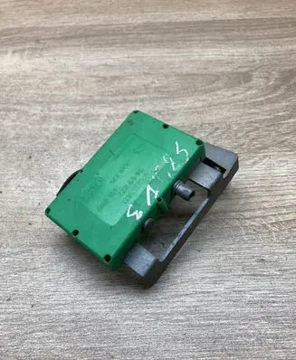 Volvo S80 Aerial antenna amplifier 9459222