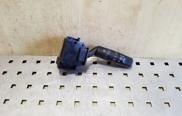 Mazda 3 I Wiper control stalk 17D682