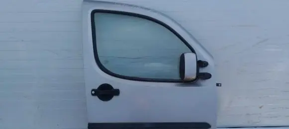 Fiat Doblo Front door pilka