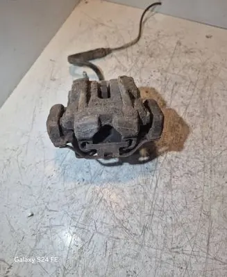 BMW 3 E90 E91 Rear brake caliper