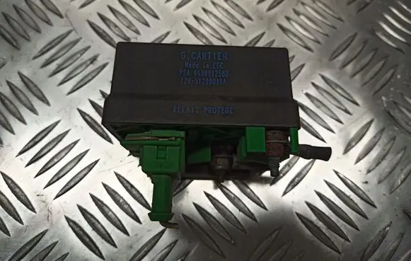 Peugeot Partner Window wiper relay 9639912580