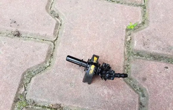 Opel Movano B Vacuum valve 