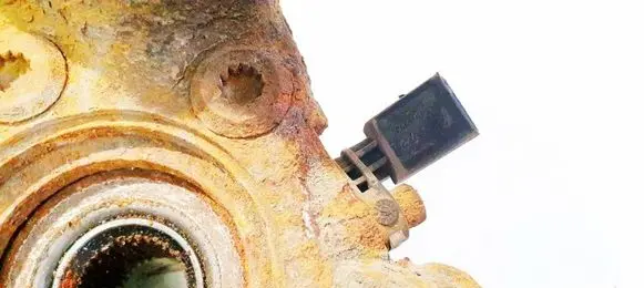 Volkswagen Golf V ABS brake wheel speed sensor