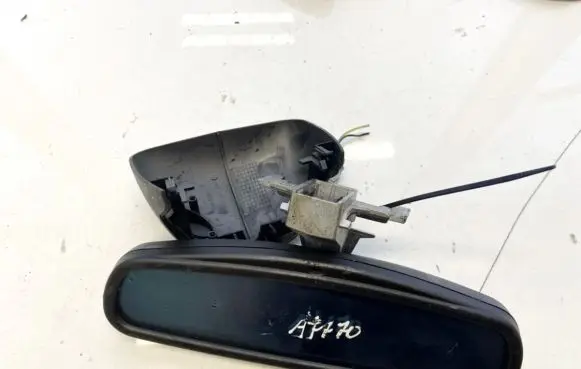 Nissan Primera Rear view mirror (interior) e11015708 e11025708