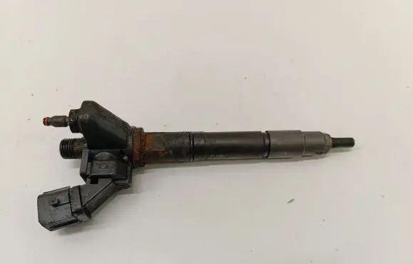 Volvo XC60 Fuel injector U6G03980