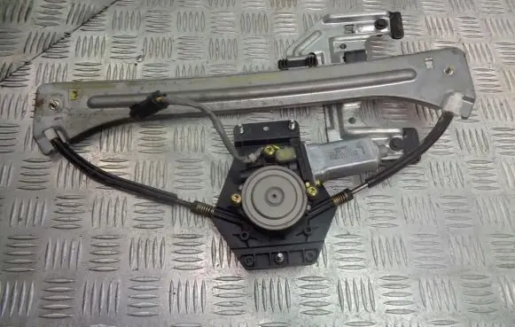 Chrysler PT Cruiser Front door electric window regulator 40211111903