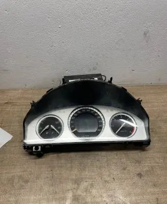 Mercedes-Benz C W204 Speedometer (instrument cluster) A2045402211 A2045404548
