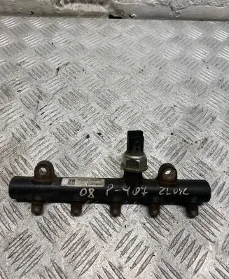 Peugeot 407 Fuel main line pipe 9656391180