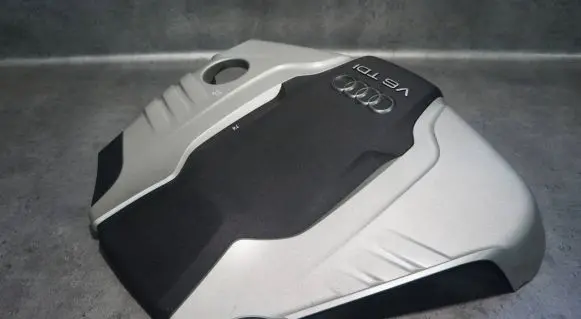 Audi A8 S8 D4 4H Engine cover (trim) 4H0103925B