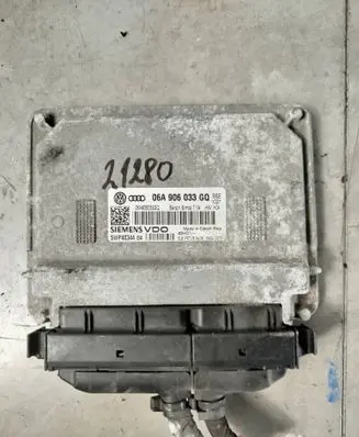 Audi A3 S3 8P Engine control unit/module 06a906033GQ