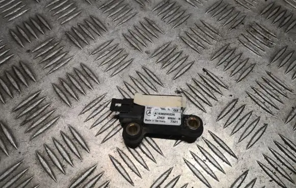 Mercedes-Benz ML W163 Airbag deployment crash/impact sensor 1638200226 A1638200226