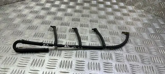 Skoda Rapid (NH) Fuel return line/hose 