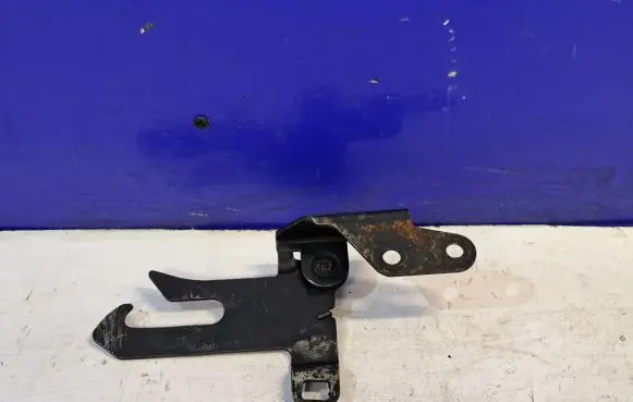 Volvo XC90 Engine bonnet/hood lock/latch loop/hook 30763562