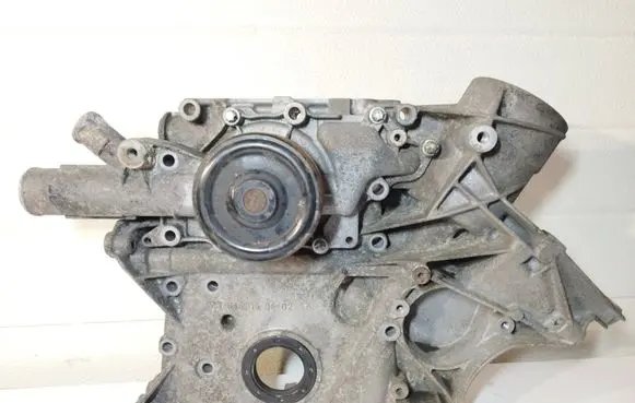 Mercedes-Benz C W203 Timing chain cover R6460150602