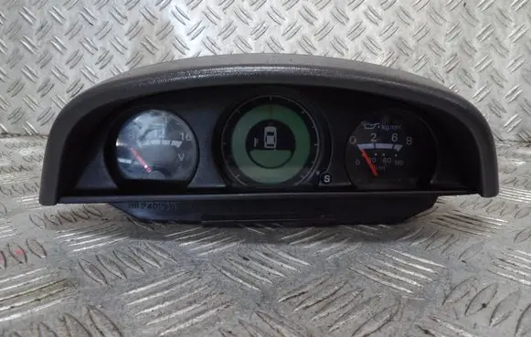 Mitsubishi Pajero Sport I Speedometer (instrument cluster) MR298738