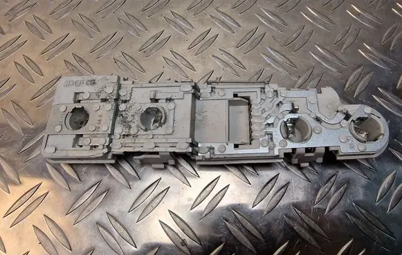 Audi A2 Tail light bulb cover holder 286622