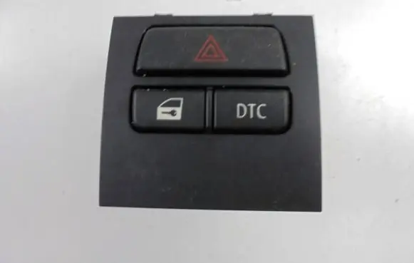 BMW X3 E83 Hazard light switch 61316945653-0