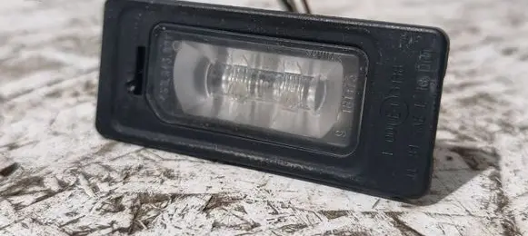 Porsche Cayenne (92A) Number plate light 4G0943021