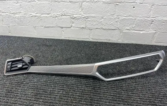 BMW 3 G20 G21 Panel trim 9P5A0F07902