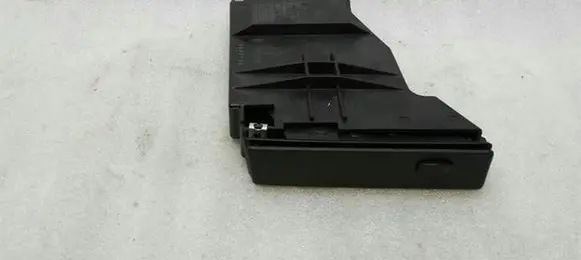 BMW 5 E60 E61 Cup holder 7063410