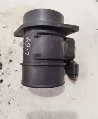 Nissan Qashqai Mass air flow meter 8200280060