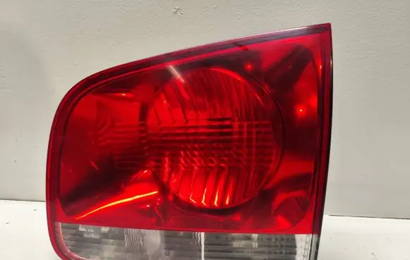 Volkswagen Touareg I Tailgate rear/tail lights 28268003