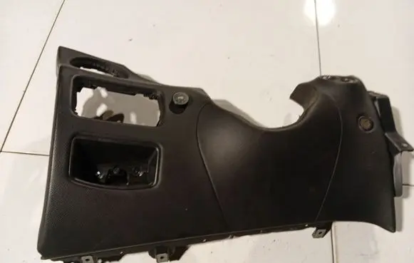 Mercedes-Benz CLS C219 Other interior part DE048821021 DE0488.210.21