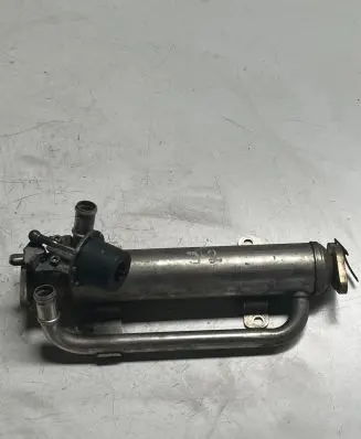 Dodge Journey EGR valve cooler 03G131512AH 03G131512AQ