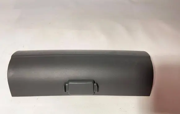 Mercedes-Benz E W210 Seat trim 2209180630 A2209180630