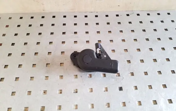 Ford Focus Engine bonnet (hood) release handle AM5116B626AB