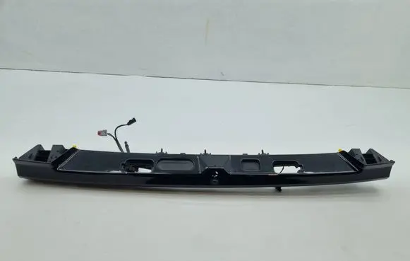 Jeep Grand Wagoneer Tailgate trim 68437527AA
