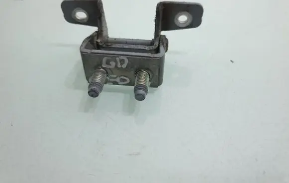 KIA Ceed Tailgate/trunk/boot hinge