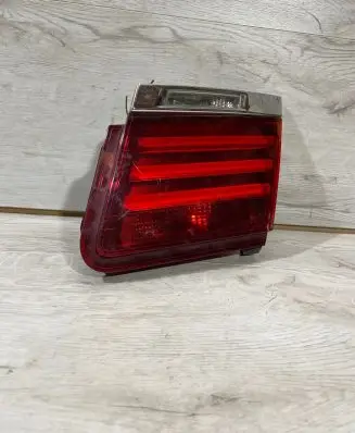 BMW 7 F01 F02 F03 F04 Tailgate rear/tail lights 7300272 27000206 R10027000206