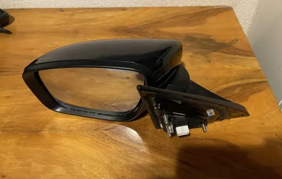 SsangYong Korando Front door electric wing mirror E13049890