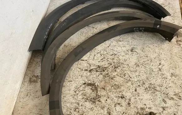 Volvo XC90 Rear fender molding trim 