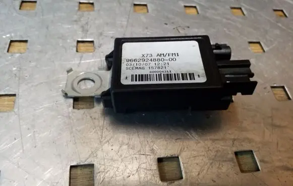 Citroen C5 Aerial antenna amplifier 966292488000