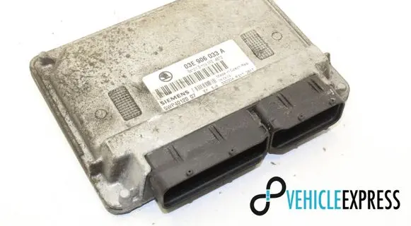 Skoda Fabia Mk1 (6Y) Engine control unit/module 03E906033A