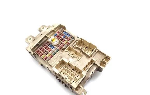 KIA Niro Fuse module 91950Q4050