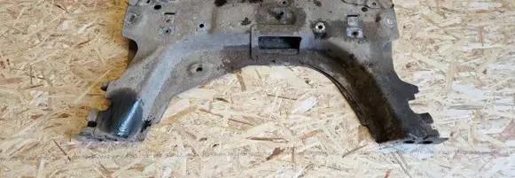 Renault Clio III Front subframe