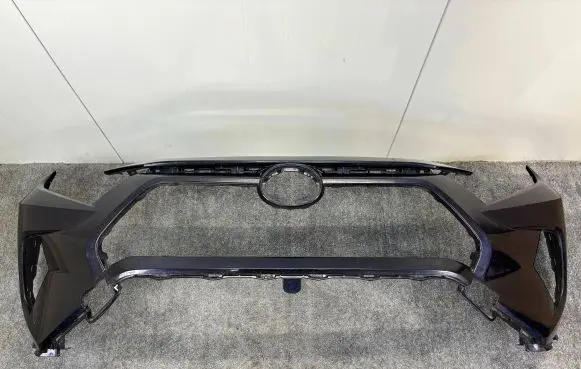 Toyota RAV 4 (XA50) Front bumper Z1193